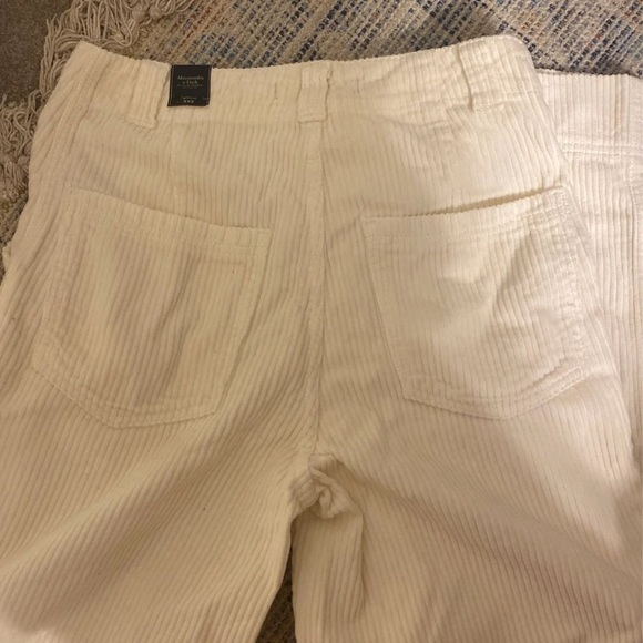 Abercrombie off white pants - Picture 4 of 4
